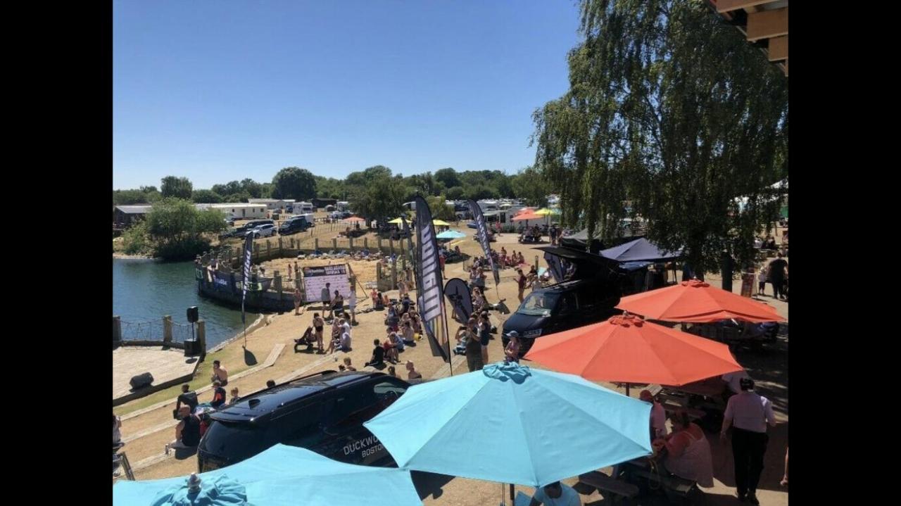 Swan View Retreats # Hottub # Egg Chair # Bbq & Bikes Included 8 Berth Tattershall Eksteriør bilde